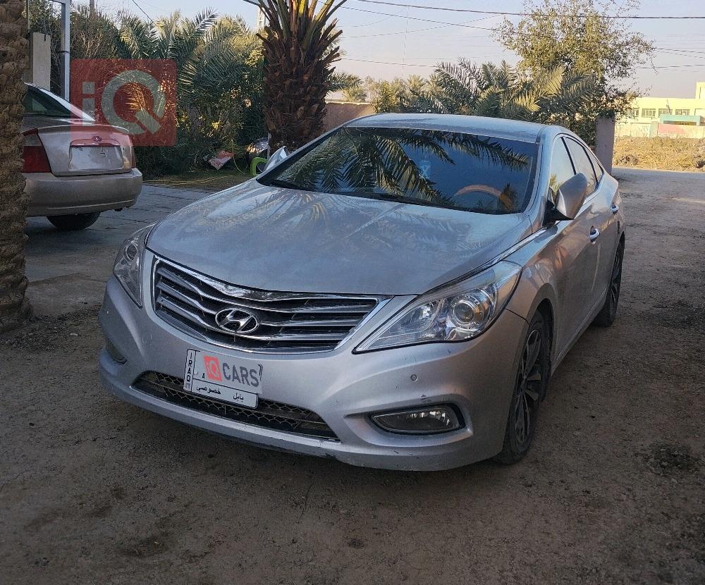 هيونداي أزيرا